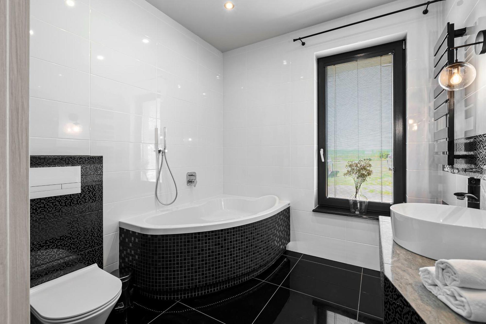 Chojno 31- Dom Wypoczynkowy Przy Jeziorze Z Jacuzzi Chrostkowo Exterior foto